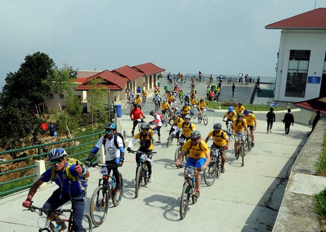 साइकल यात्रुलाई चन्द्रागिरिको प्रयोजन