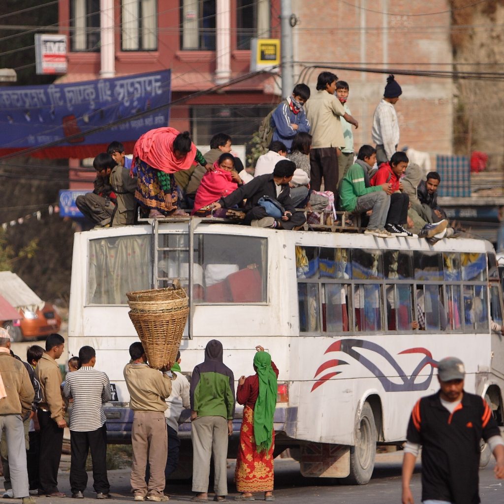 प्रहरीको सुरक्षा घेरामा टिकट बिक्री