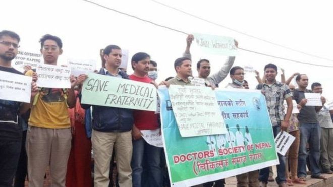 चिकित्सक र सरकारबीचको वार्ता विफल, देशभरका बहिरंग सेवा बन्द,इमर्जेन्सी सेवा भने सुचारु