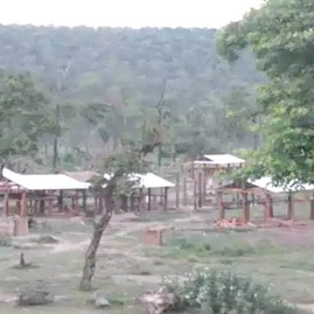 बाँदरझलाबासीद्वारा बास मिलाइदिन आग्रह