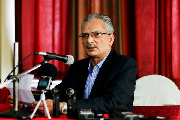 पहिले चुनाब चिन्ह नभए निर्वाचन हुन दिँदैनौँ :डा भट्टराई