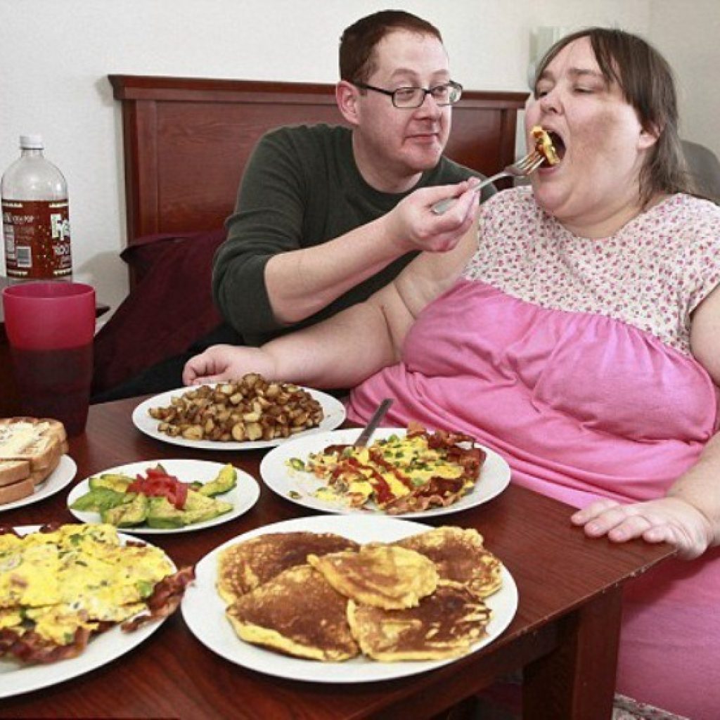 एकैचोटी धेरै खाना खानुको बेफाइदा