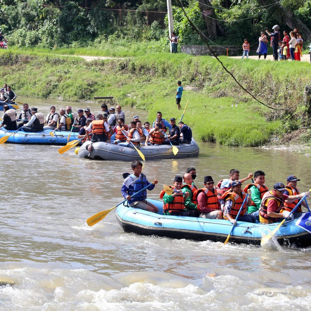वाग्मती नदीमा २१ वटा बोटबाट याफ्टिङ्ग