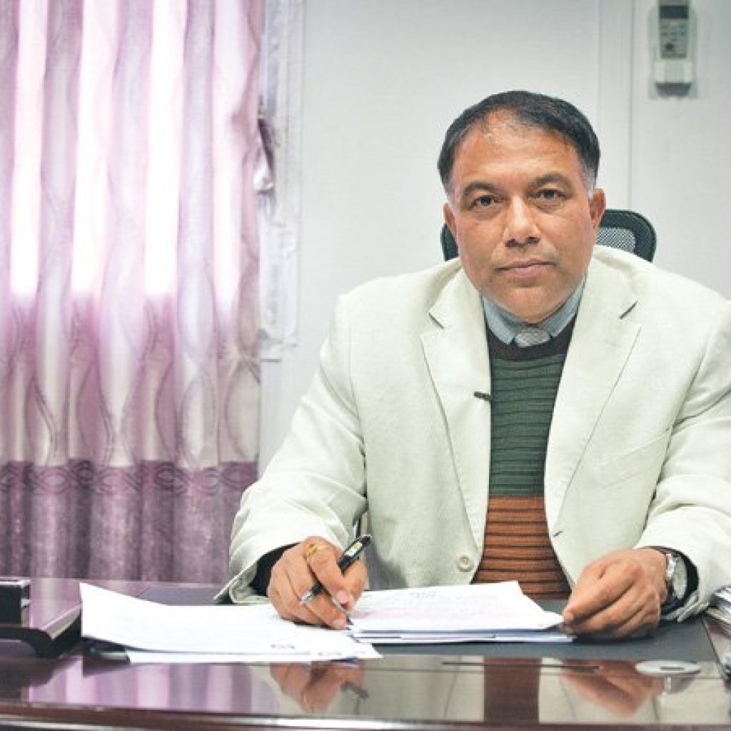 पुनःनिर्माण प्राधिकरण राजनीतिको शिकार, कार्यकारी प्रमुख ज्ञवाली हटाइयो,पोखरेल ल्याइयो