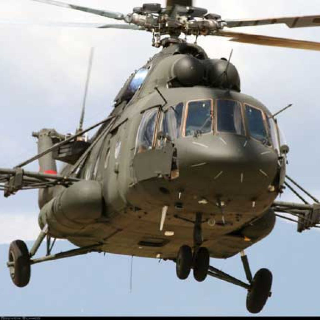 सेनाको हेलिकप्टरबाट राहत सामग्री पठाइयो