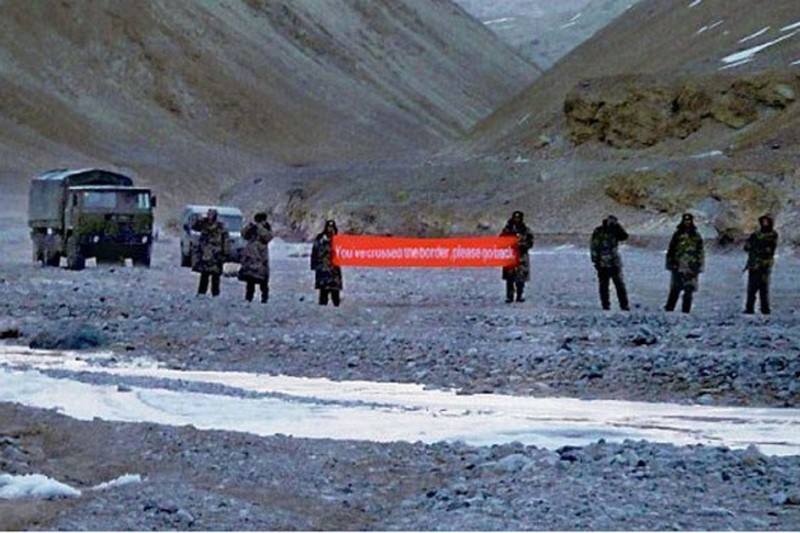 दोक्लामबाट भारतीय सेना पछि हट्यो,कूटनीतिक प्रयास जारी