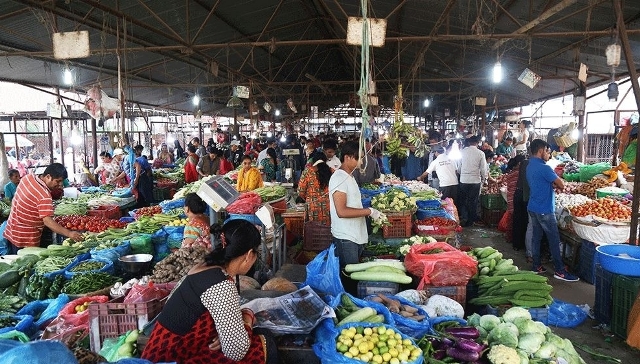 फलफूल तथा तरकारीकाे आजकाे थाेक मूल्य यस्तो छ