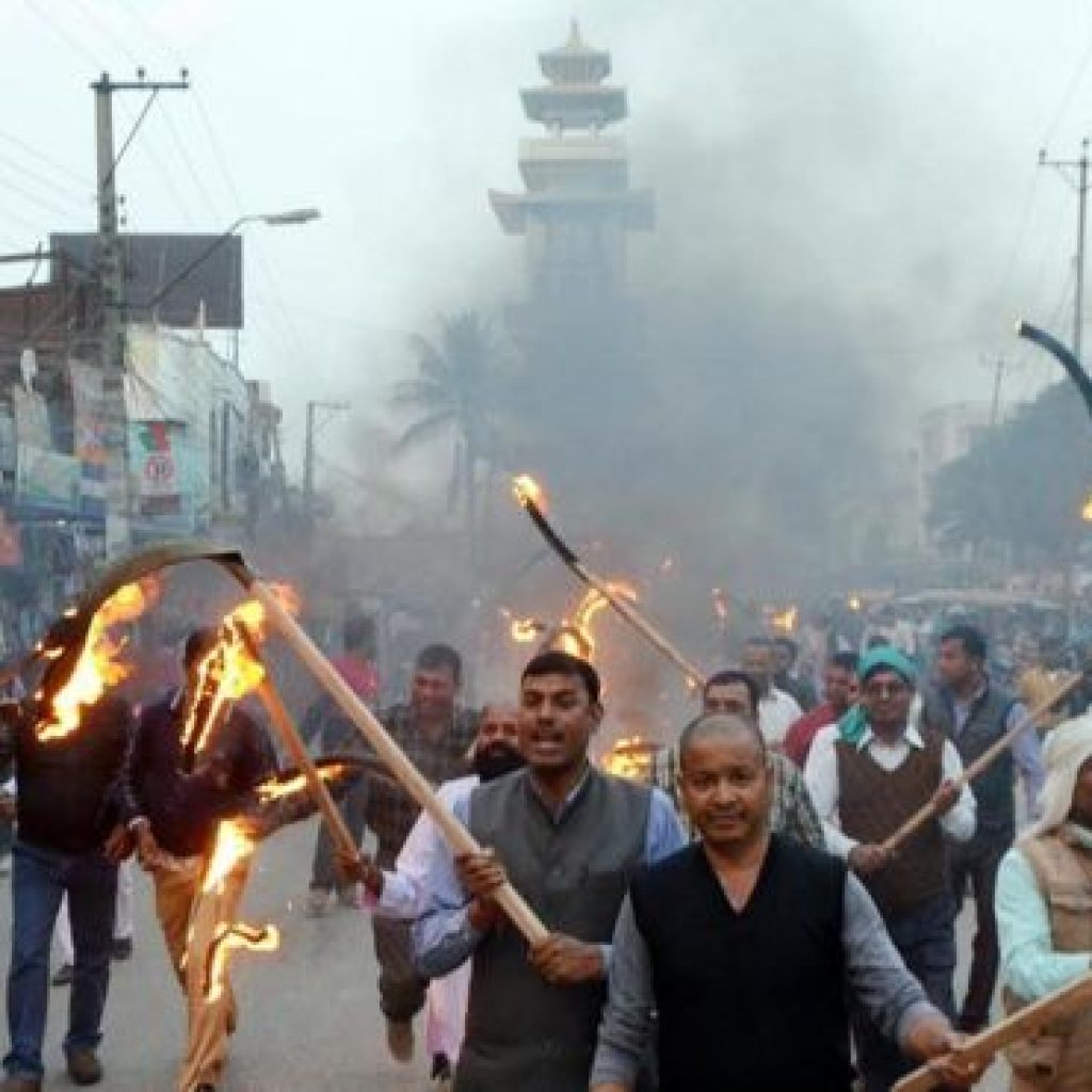 मधेशी मोर्चाको बन्दले तराई मधेशको जनजीवन प्रभावित