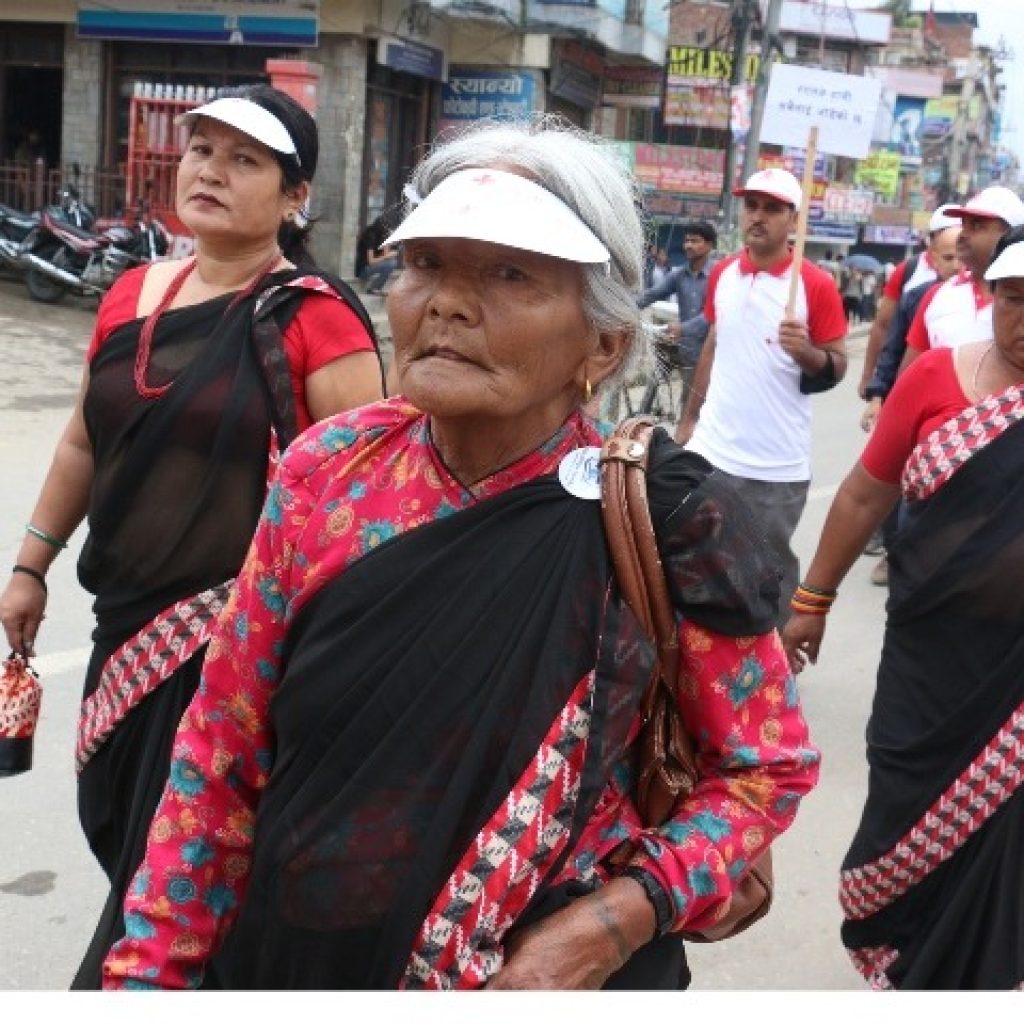 रक्तदान गर्नेको संख्या ३३ लाख