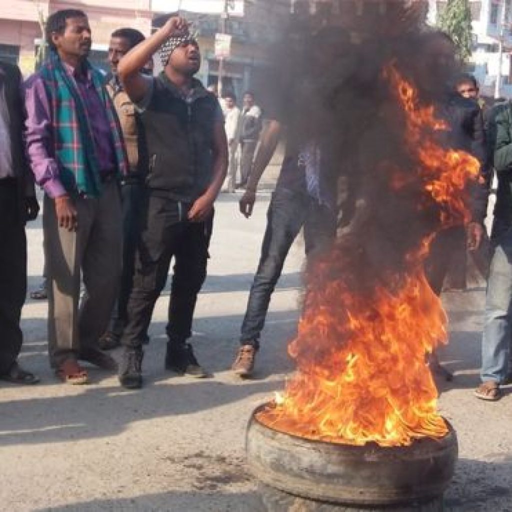 संयुक्त मधेसी मोर्चाले प्रचण्ड सरकारलाई दिएको समर्थन आज फिर्ता लिदै