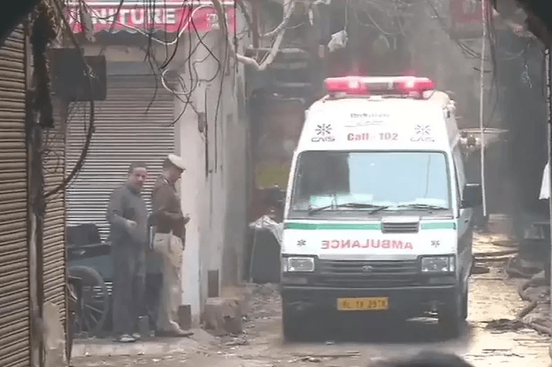 नयाँदिल्लीको खाद्य उद्योगमा आगलागी, कम्तिमा ३२ जनाको मृत्यु