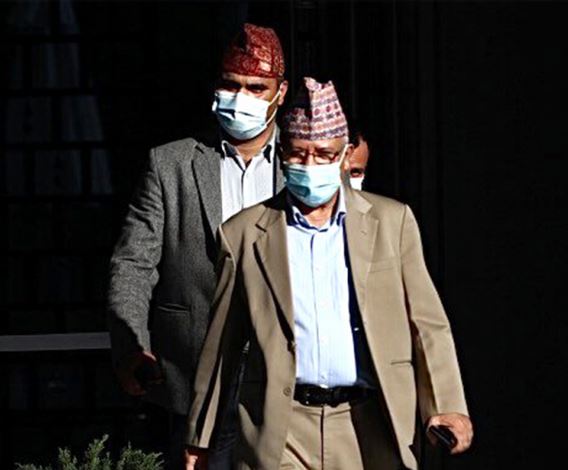 ओली र नेपालबीचको वार्ता विफल