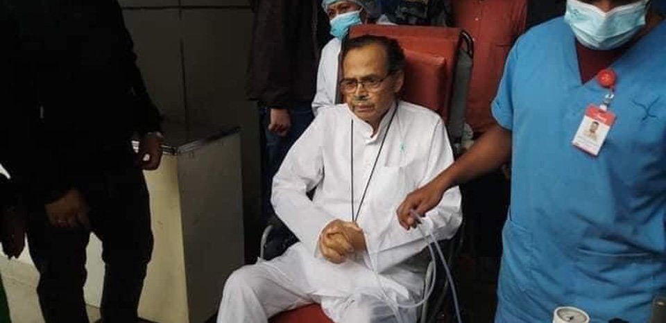 पूर्वप्रम खनाललाई दिल्ली लगियो