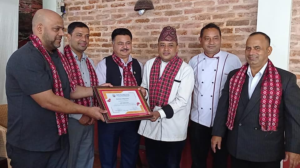 नेपाल अव मिठो परिका वनाउने सेफको देश