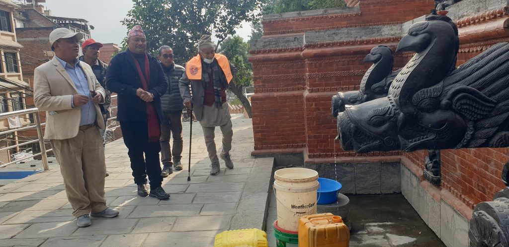 अलौकिक मध्यपुर थिमिको शताव्दी पुरुष डा.सत्यमोहन जोशीव्दारा शंखधर पार्क अवलोकन