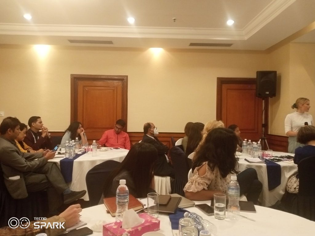 लोकतन्त्रमा युवा तथा बालबालिका सम्बन्धी छलफल