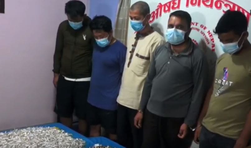 विभिन्न स्थानबाट लागुऔषध सहित ६ जना पक्राउ