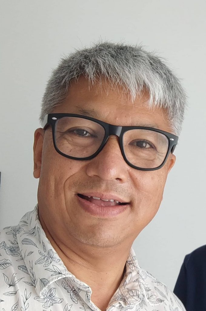 कथा : बा, तपाईंको मोबाइल चल्यो !