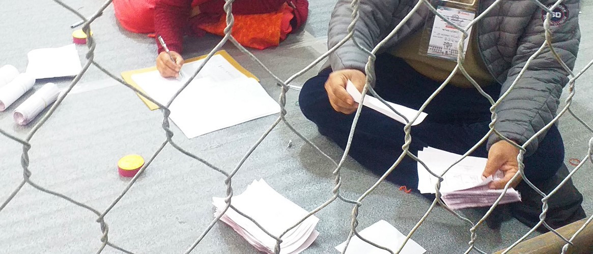 सूचना तथा प्रविधिमन्त्री ज्ञानेन्द्रबहादुर कार्कीकाे क्षेत्र सुनसरी–४ मा पुनःमतगणना गर्न माग