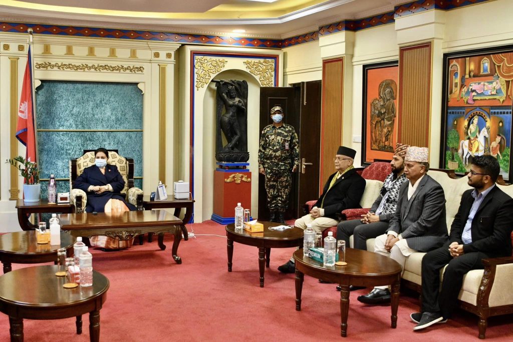 १६७ सांसदको समर्थन लिएर प्रचण्ड शीतल निवासमा