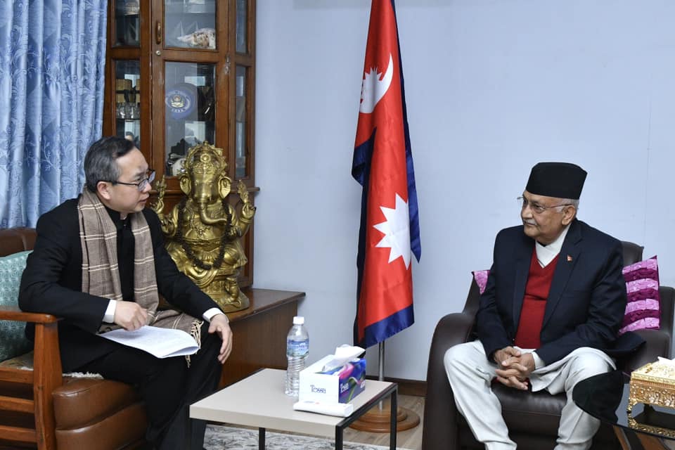 एमाले अध्यक्ष ओली र चिनियाँ राजदूत चेन सोङबीच भेटवार्ता