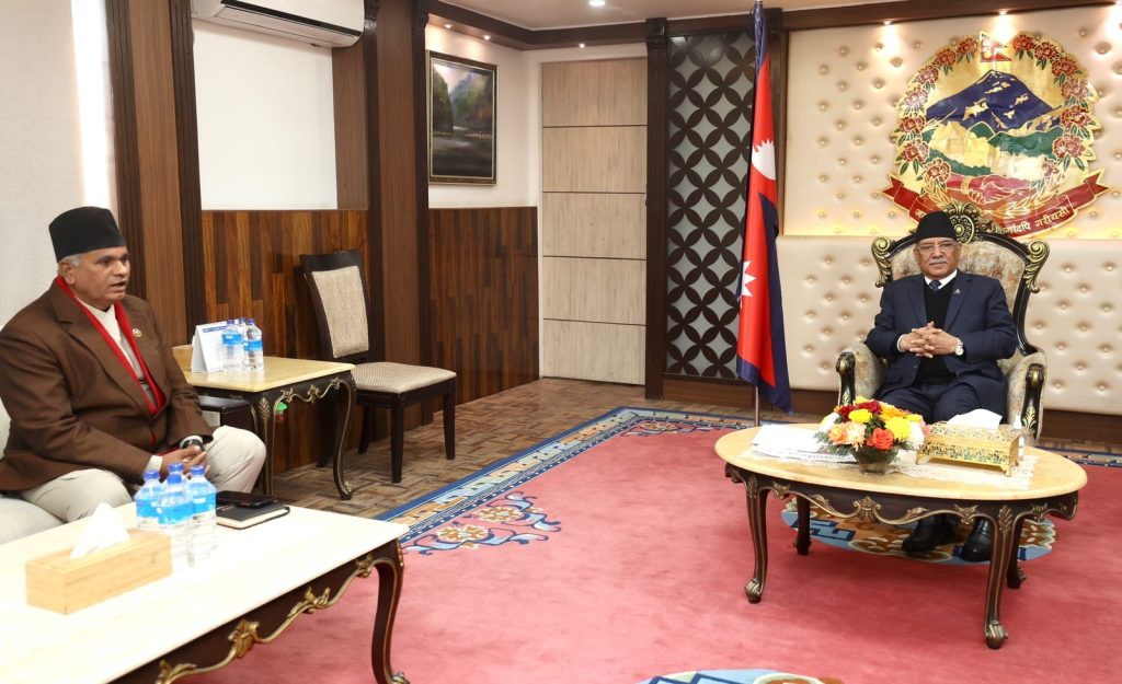 प्रधानमन्त्री दाहाल र सभामुख घिमिरेबीच भेटवार्ता