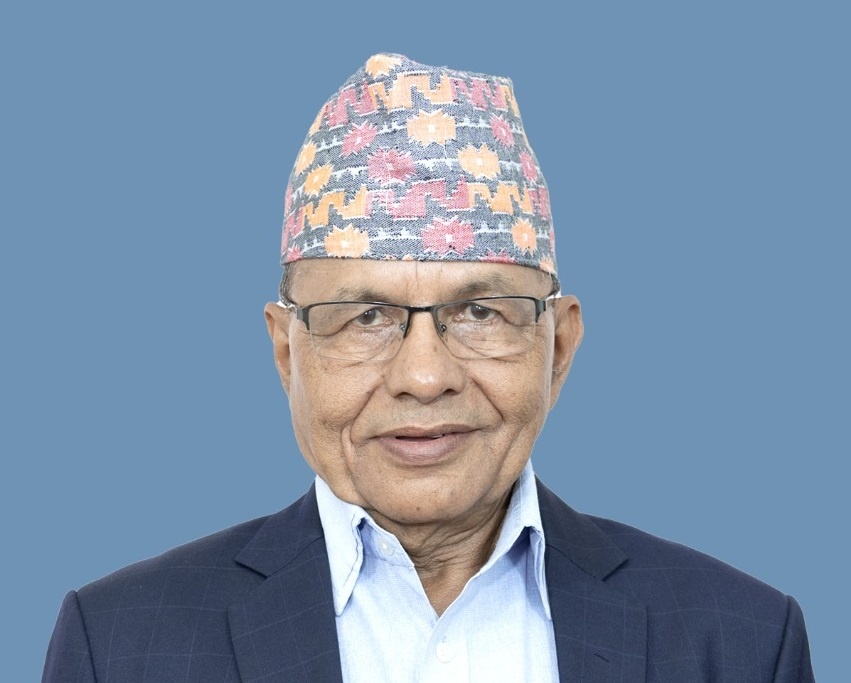 लुम्बिनी प्रदेशका मुख्यमन्त्री लिला गिरीले आज शपथ ग्रहण गर्दै