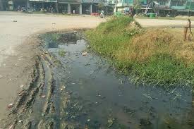 लहान बजारमा ढल निकास नहुँदा समस्या