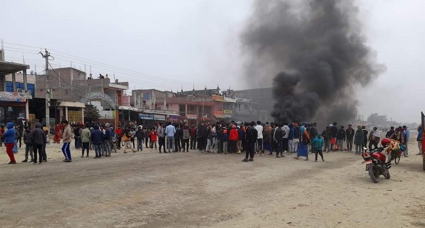 विद्यार्थीको प्रदर्शन : सिरहामा प्रहरीद्धारा ६ राउण्ड हवाई फायर