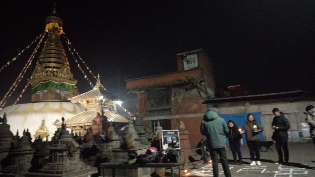 यती एयरलाइन्सको विमान दुर्घटनामा मृत्यु भएकाकाे स्मृतीमा दिप प्रज्वलन