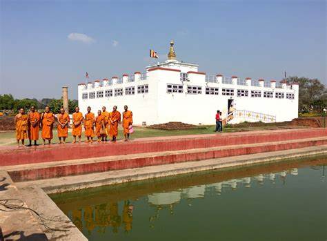 लुम्बिनीमा मोरारी बापूको रामकथा वाचनप्रति बौद्धमार्गी असन्तुष्ट