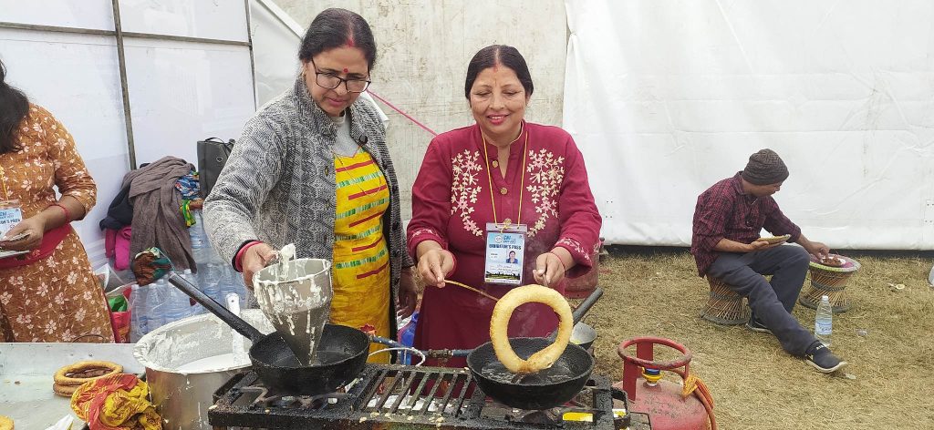 नन्द भाउजुको सेलरोटी व्यवसाय, फराकिलाे हुँदै बन्याे उद्योग