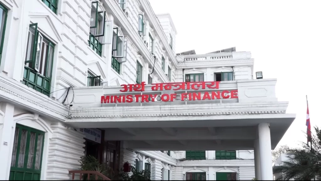 आठ महिनामा रू एक खर्ब ३८ अर्ब वैदेशिक सहायताको प्रतिबद्धता