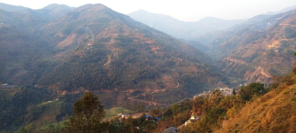 बसाइँसराइले रितिदै बागलुङको जैमिनीका गाउँ