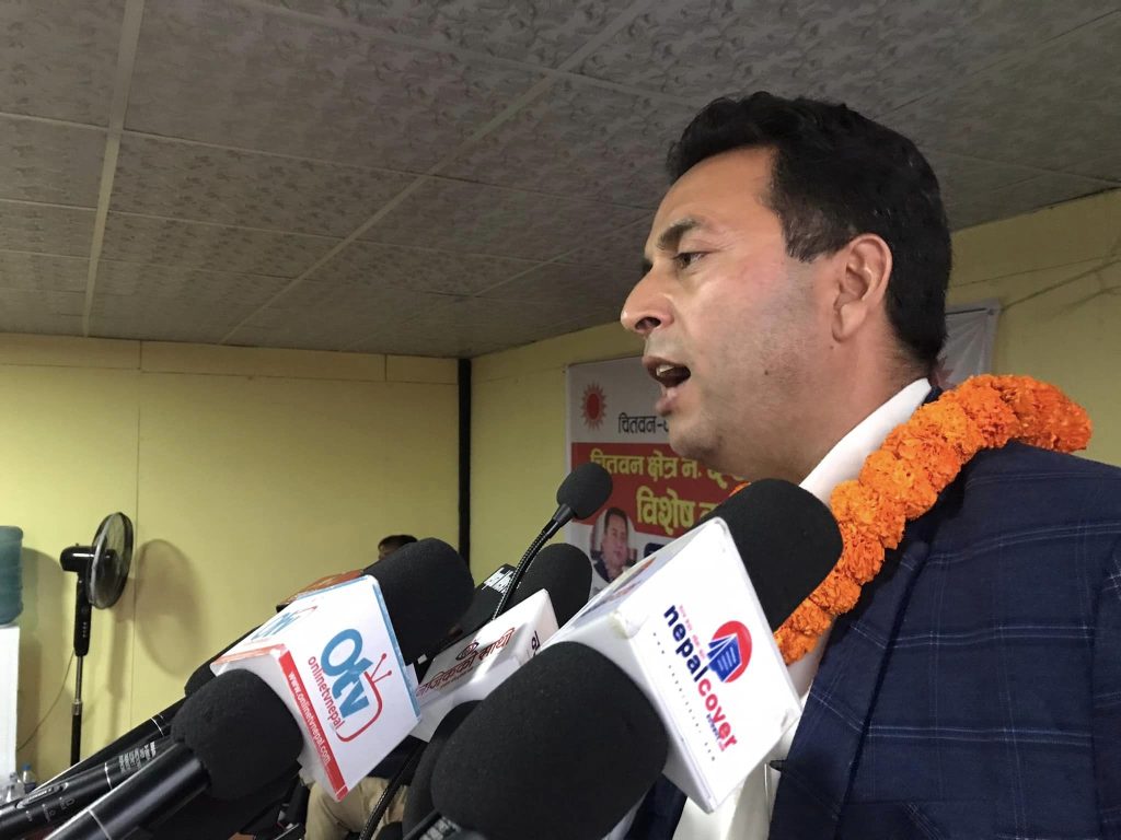 रास्वपाका सभापतिको गल्तीका कारण उपनिर्वाचन हुँदैछ, पटक–पटक गल्तीको भारी जनतालाई बोकाउनु हुन्नः न्यौपाने