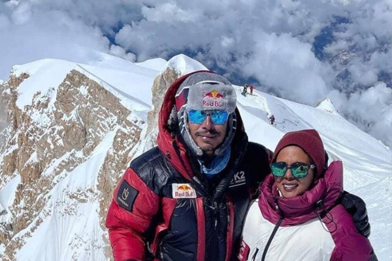 कतारी राजकुमारी थानीद्वारा अन्नपूर्ण हिमाल आरोहण