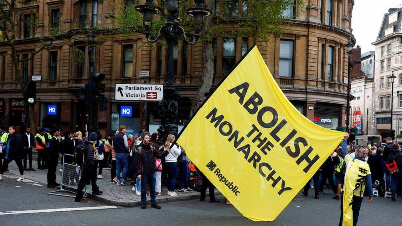 बेलायतमा बढिरहेको राजा विरोधी आन्दोलन