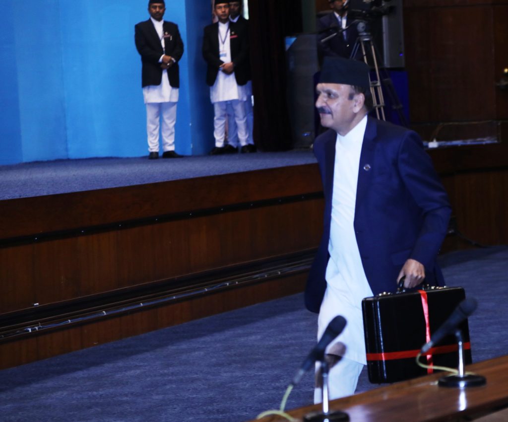 ‘उत्पादन साथमा, अनुदान हातमा’
