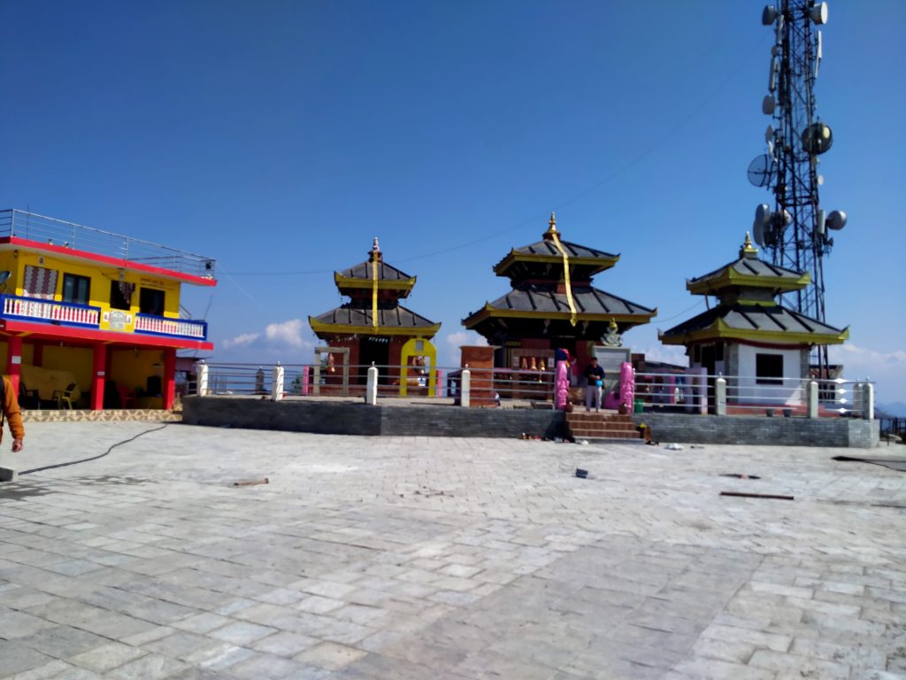 धार्मिक आस्थाको केन्द्र स्याङ्जाकाे ‘गह्रौँसुर’