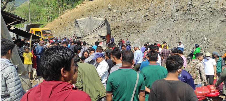 पृथ्वीराजमार्ग चार घन्टापछि पुन: सञ्चालनमा