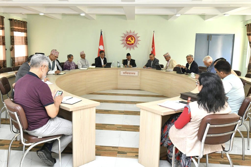 ६ सचिवलाई प्रदेशको जिम्मा, थपिए १३ केन्द्रीय सदस्य