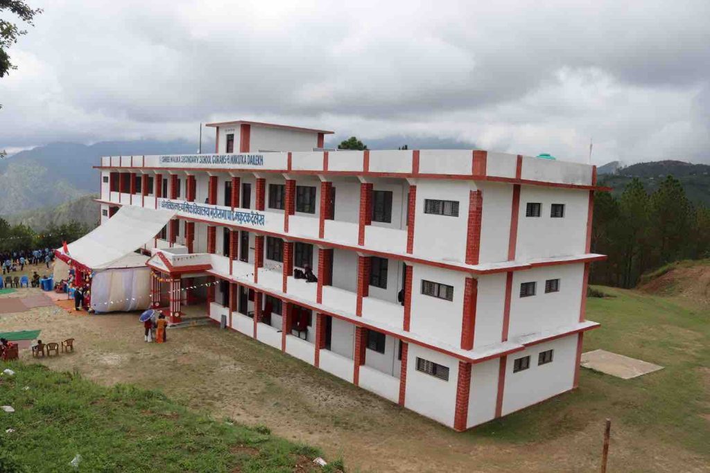 दैलेखमा भारत सरकारको सहयोगमा निर्मित विद्यालय भवन हस्तान्तरण