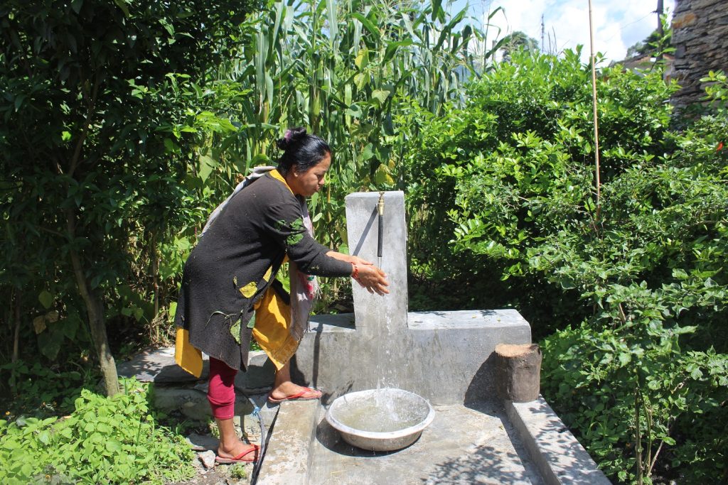 धवलागिरि गाउँपालिका धारापानीमा ‘एक घर, एक धारा’