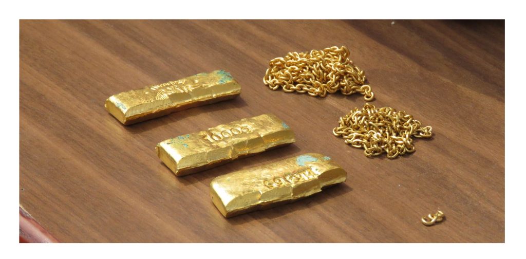 एक किलाे सुनसहित त्रिभुवन अन्तर्राष्ट्रिय विमानस्थलबाट तीन जना पक्राउ