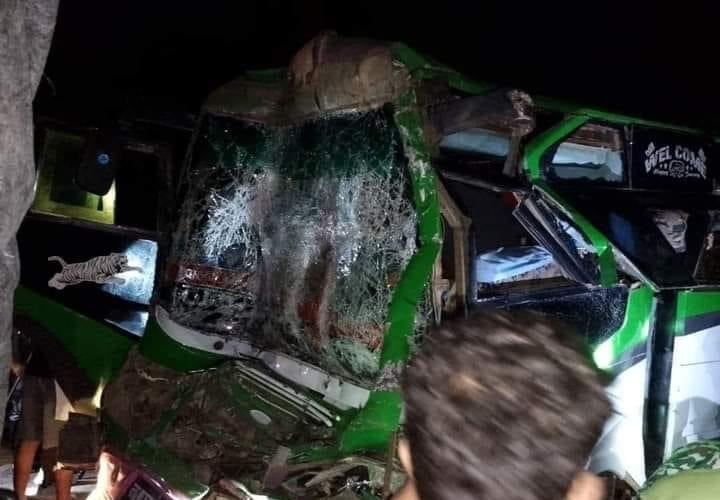 बाँकेमा भएको बस दुर्घटनामा सात जनाको मृत्यु, २९ जना घाइते,दुईको अवस्था गम्भीर