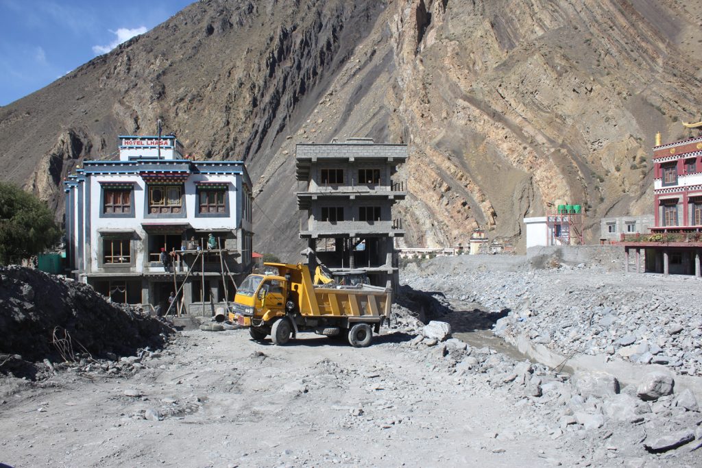पुरानै लयमा फर्काइदै कागबेनी