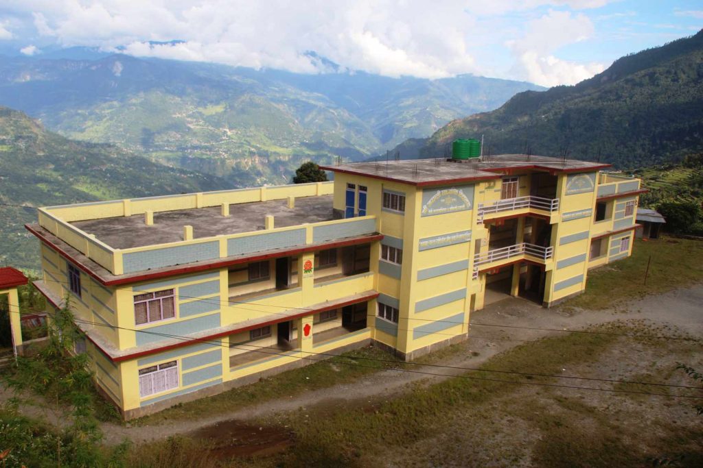 चन्दा सहयाेगबाट भकिम्लीस्थित जयन्ती माध्यमिक विद्यालय पुनःनिर्माण