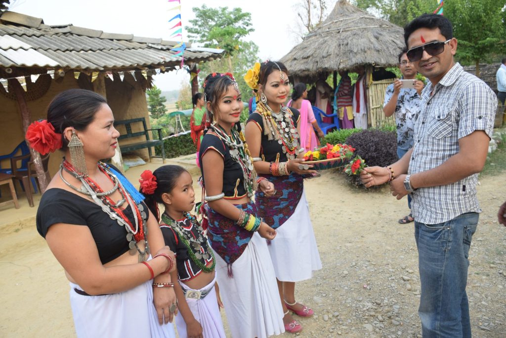 दसैँसँगै बाँकेकाे घरबासमा आन्तरिक पर्यटकको चहलपहल