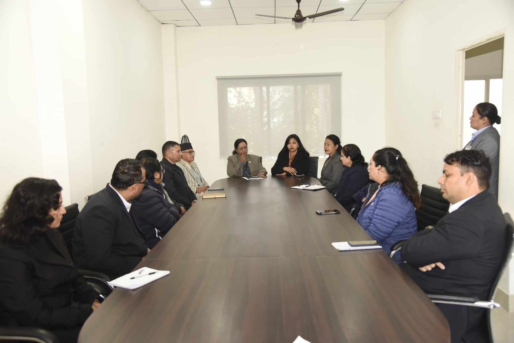 बाल संगठनलाई ३० लाख दिएपछि उपप्रमुख डंगोलः भोका बालबालिकालाई भोलि खाउँला भन्न सकिँदैन