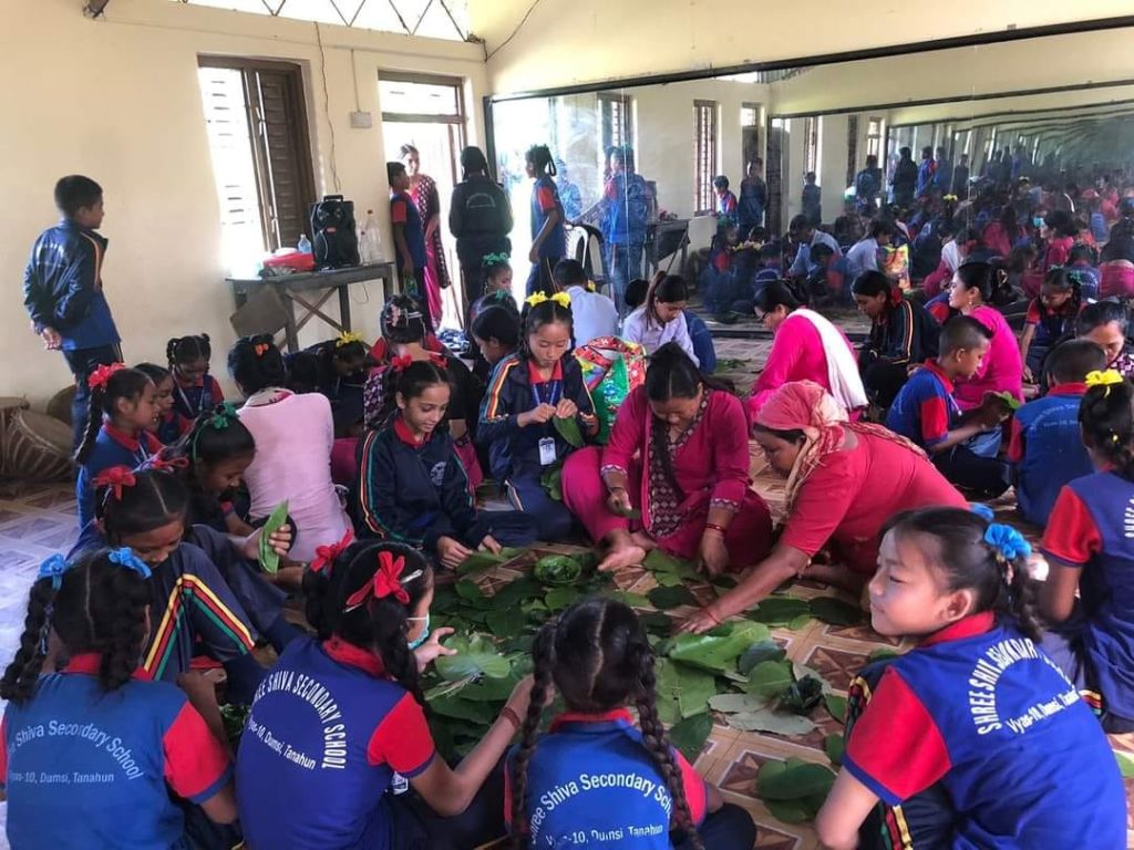 किताबी ज्ञानसंगै व्यावहारिक सीपमा विद्यार्थीको आकर्षण